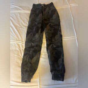 Hollister camo jean joggers
